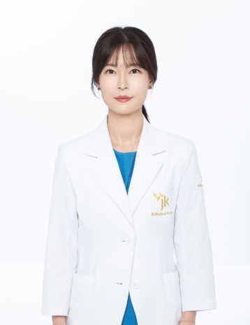 Dr. Park Hyun Young