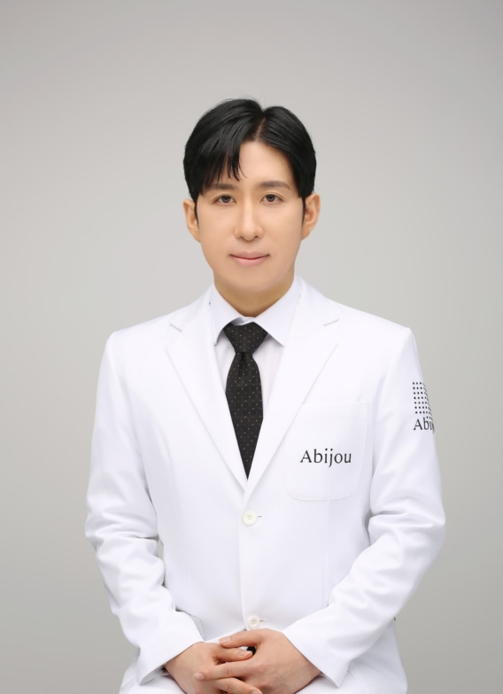 Dr. Kim Seon-wook