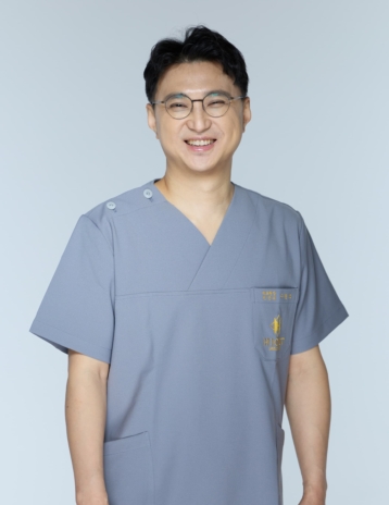 구진모 원장님