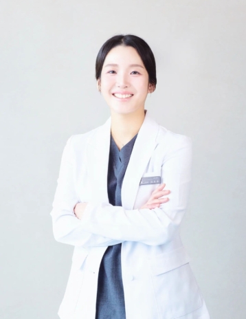 Dr. Lee Ju-Hyun