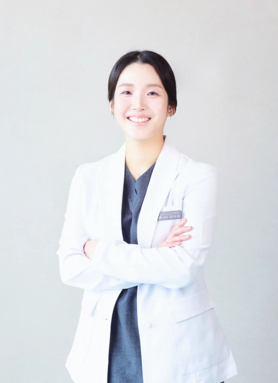Dr. Lee Ju-Hyun