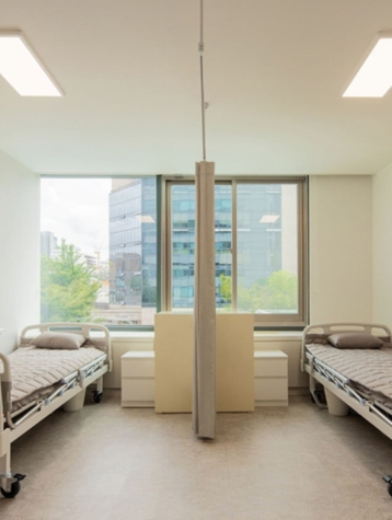 345 Plastic Surgery Clinic Facility 1